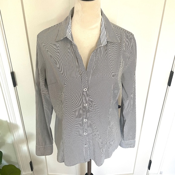 H&M- Grey & White Striped Button Up Blouse- Women’s US 12 - Picture 1 of 9